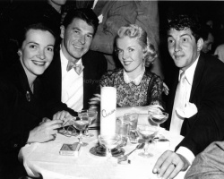 Ronald & Nancy Reagan & Dean & Jeanne Martin 1960